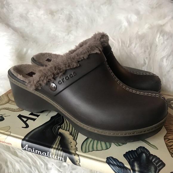 brown crocs with fur